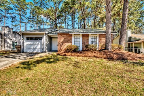 997 Brandon Hill Way, Jonesboro, GA, 30238-7610 | Card Image