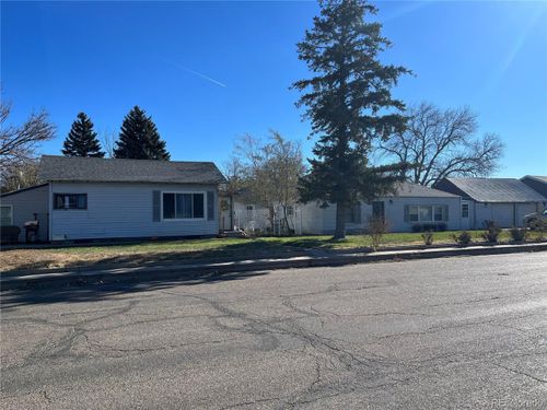 160 Pomeroy St, Burlington, CO, 80807-1428 | Card Image