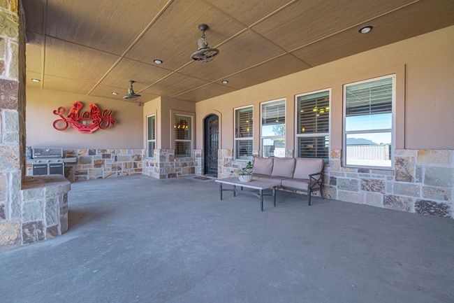 7113 E County Road 114, House other with 4 bedrooms, 4 bathrooms and 3 parking in Midland TX | Image 57
