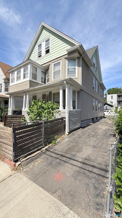 3-466 Hollister Ave, Bridgeport, CT, 06607-1404 | Card Image