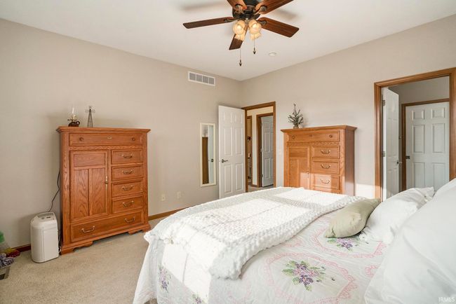 122 River Park Dr, Condo with 3 bedrooms, 3 bathrooms and null parking in Middlebury IN | Image 17