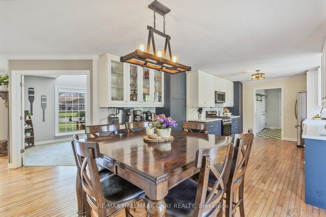 8 Penny Lane, House other with 3 bedrooms, 2 bathrooms and 6 parking in Wasaga Beach ON | Image 14