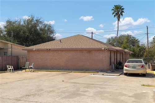 419 N 8th St, Donna, TX, 78537-2627 | Card Image