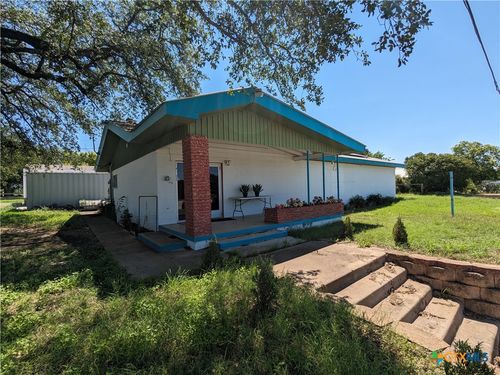 503 S 4th St, Lometa, TX, 76853-6102 | Card Image