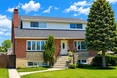 g-4824 Lotus Ave, Chicago, IL, 60638-1718 | Card Image