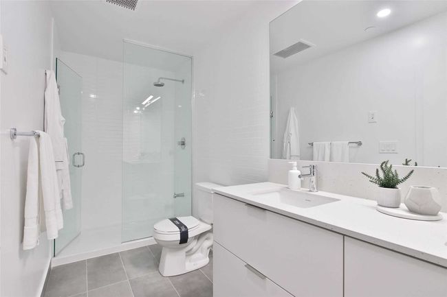 09 - 55 Nicholas Ave, Condo with 3 bedrooms, 3 bathrooms and 1 parking in Toronto ON | Image 15