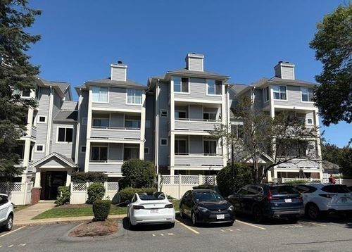 unit-b305-200 Falls Blvd, Quincy, MA, 02169-8186 | Card Image