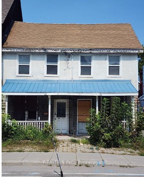 231-233 St Patrick St, Ottawa, ON, K1N5K2 | Card Image