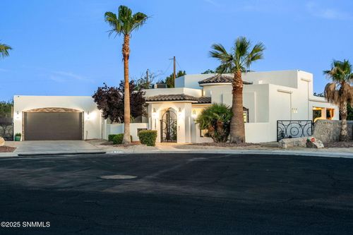 4323 Santa Lucia Arc, Las Cruces, NM, 88005-3896 | Card Image
