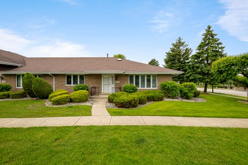 17828 Massachusetts Ct, Orland Park, IL, 60467-9340 | Card Image
