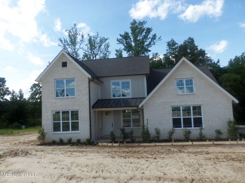 9884 Cypress Willow Cv, Olive Branch, MS, 38654-1183 | Card Image