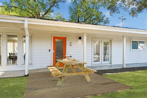5534 Loch Lomond Dr, Houston, TX, 77096-2941 | Card Image
