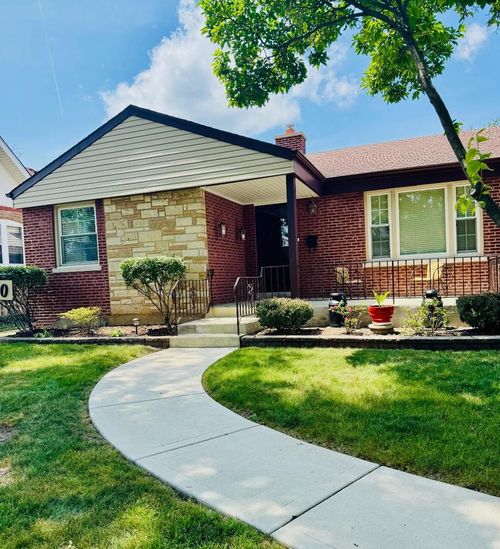 1540 Norfolk Ave, Westchester, IL, 60154-3738 | Card Image