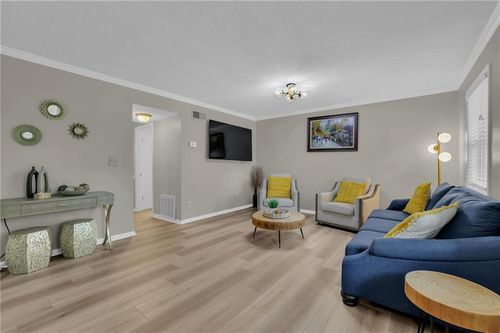 apt-e2-6900 Roswell Rd, Atlanta, GA, 30328-2210 | Card Image