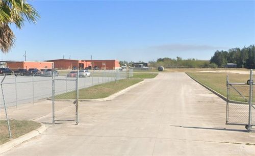 2118 Vo Tech Dr, Weslaco, TX, 78599-1535 | Card Image
