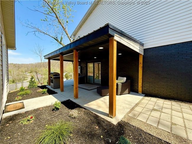 219 Westmoreland Dr, House other with 4 bedrooms, 3 bathrooms and null parking in Dunbar WV | Image 31