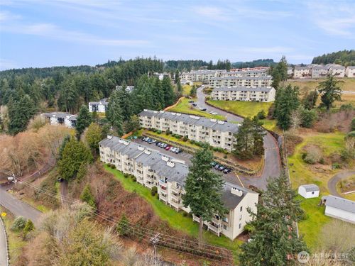 l-110-1700 W Sunn Fjord Ln, Bremerton, WA, 98312-5337 | Card Image