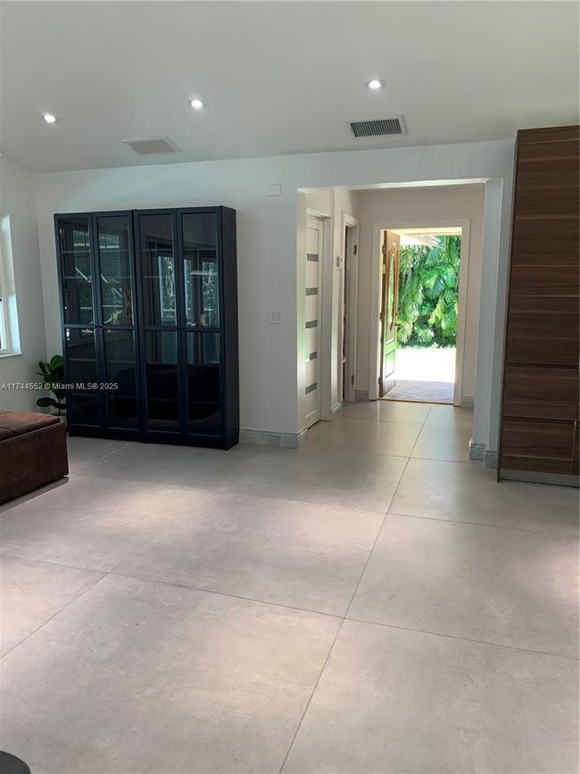 4851 Sw 106 Th Ave, House other with 3 bedrooms, 2 bathrooms and null parking in Davie FL | Image 33