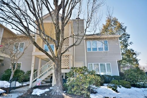 13 Troon Ter, Annandale, NJ, 08801-1601 | Card Image