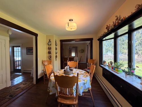 62 Parker St, Winchester, NH, 03470-2903 | Card Image