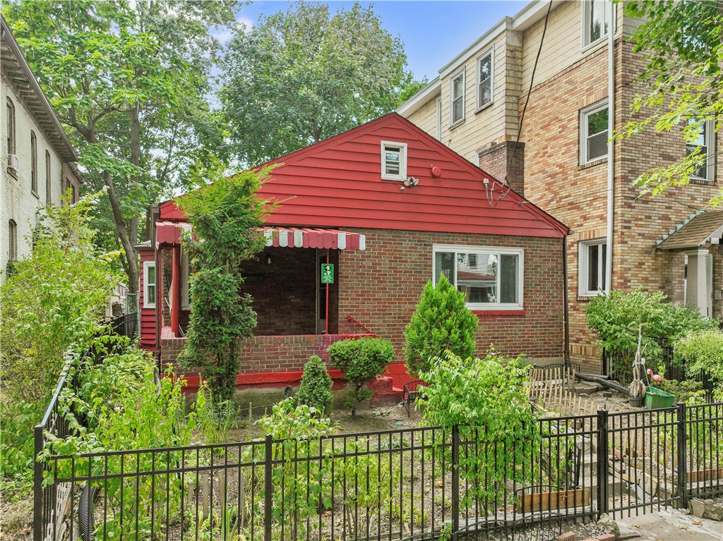 South Ave, Pittsburgh, PA 15221