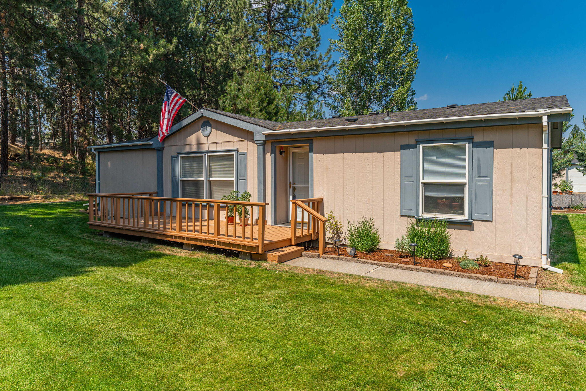 Mohawk Rd, Bend, OR 97702