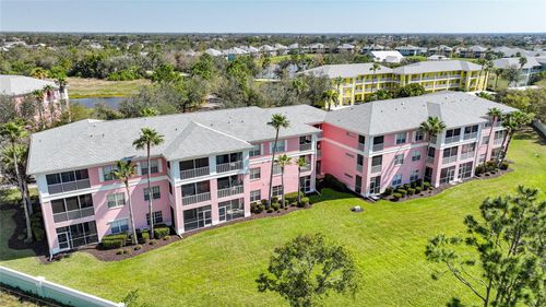 unit-105-2061 Willow Hammock Cir, PUNTA GORDA, FL, 33983-6748 | Card Image