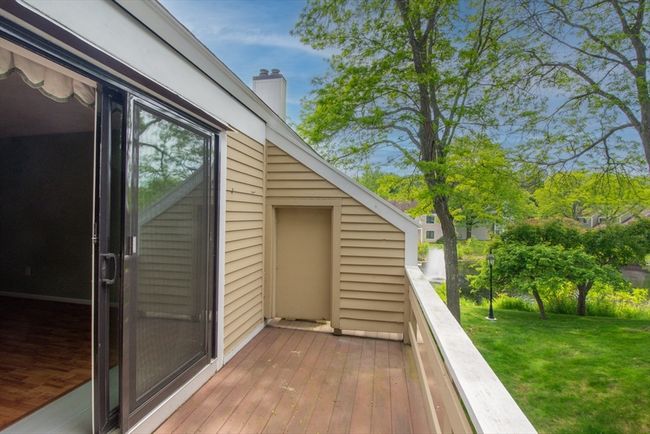 UNIT-4 - 3 Concord Greene, Condo with 2 bedrooms, 2 bathrooms and 1 parking in Concord MA | Image 20