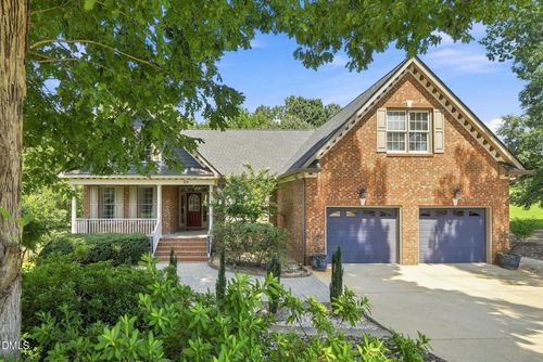 101 Charleston Dr, Clayton, NC, 27527-3968 | Card Image