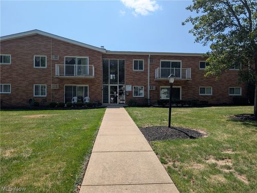 170e-481 Tollis Pkwy, Broadview Heights, OH, 44147-1823 | Card Image