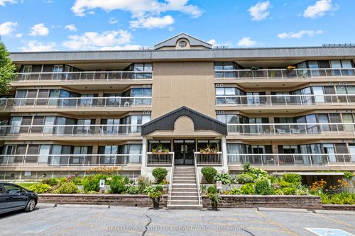 206-40 Auburn St, Peterborough, ON, K9H2G2 | Card Image