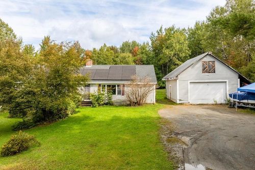 107 Cross Road, Lebanon, NH, 03766 | Card Image