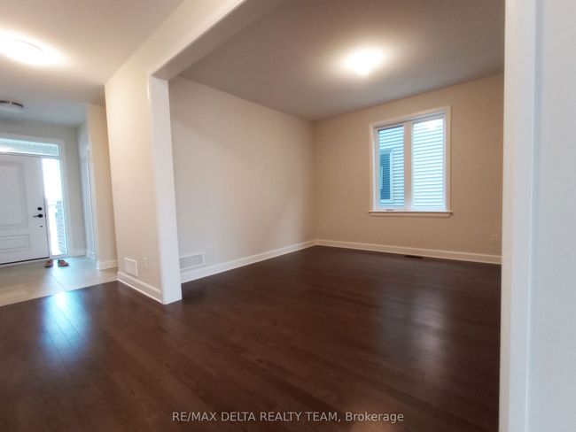 801 Gamble Dr, House other with 4 bedrooms, 3 bathrooms and 4 parking in Russell ON | Image 5