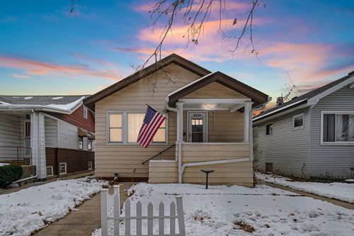 5531 W Grace St, Chicago, IL, 60641-3215 | Card Image