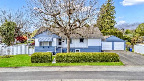 9733 George St, Chilliwack, BC, V2P4K6 | Card Image