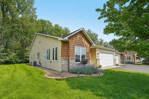3460 Valento Cir, Vadnais Heights, MN, 55127-7170 | Card Image