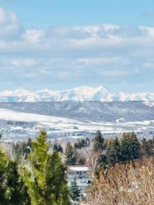 44 Edgemont Estates Rd Nw, Calgary, AB, T3A2M5 | Card Image
