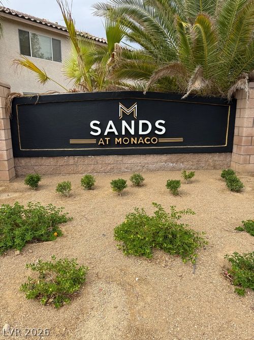 8475 Regal Hills Ct, Las Vegas, NV, 89117-9174 | Card Image