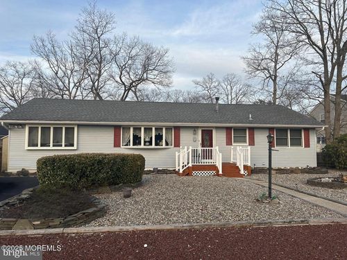 504 Windsor St, FORKED RIVER, NJ, 08731-2348 | Card Image