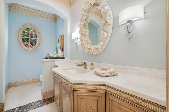 19223 Riverside Dr, House other with 5 bedrooms, 6 bathrooms and null parking in Tequesta FL | Image 38