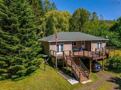 663 Hampton Mountain Rd, Bridgetown, NS, B0S1C0 | Card Image