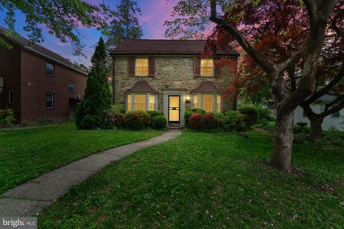 828 E Belvedere Ave, BALTIMORE, MD, 21212-3724 | Card Image