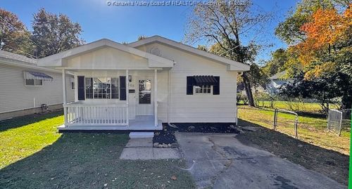 148 N Walnut St, Huntington, WV, 25705-1034 | Card Image