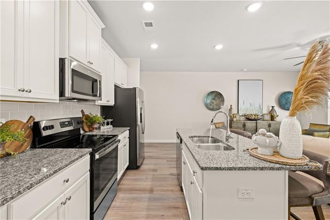 LOT-75 - 340 Sinclair Ct, Townhouse with 3 bedrooms, 3 bathrooms and null parking in Mcdonough GA | Image 4