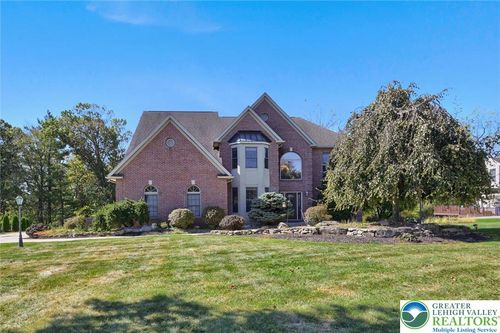 6718 Overlook Ct, Allentown, PA, 18106-9544 | Card Image