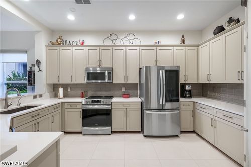 13850 Cleto Dr, ESTERO, FL, 33928-6403 | Card Image