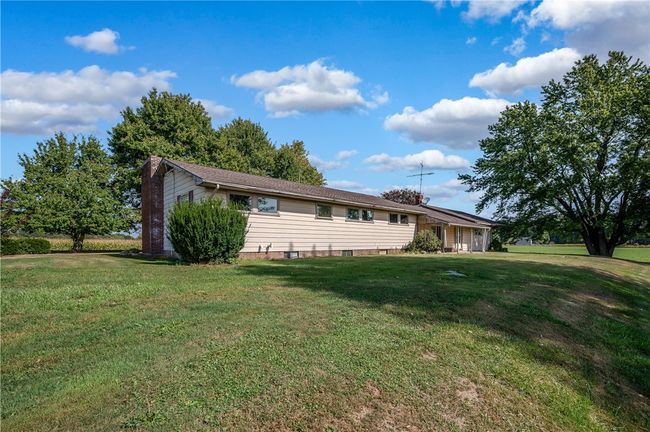 738 Fredonia Rd, House other with 3 bedrooms, 1 bathrooms and 6 parking in Stoneboro PA | Image 7