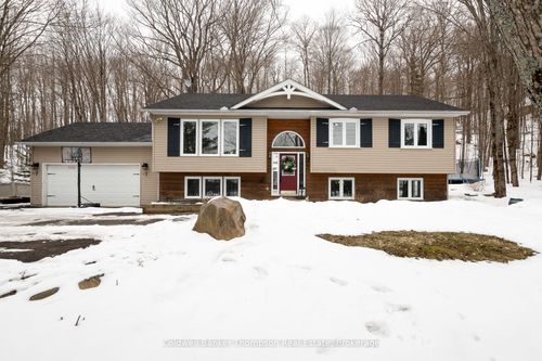 791 Old Muskoka Rd, Utterson, ON, P0B1M0 | Card Image