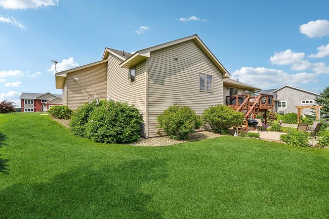 65-web-or-mls-Prairie Grass Dr-1006-063.jpg | Image 63