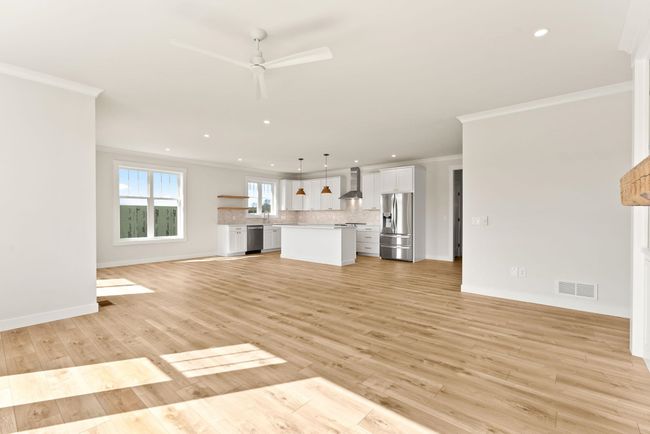 395 Commodore Dr, House other with 3 bedrooms, 3 bathrooms and null parking in Vergennes VT | Image 36